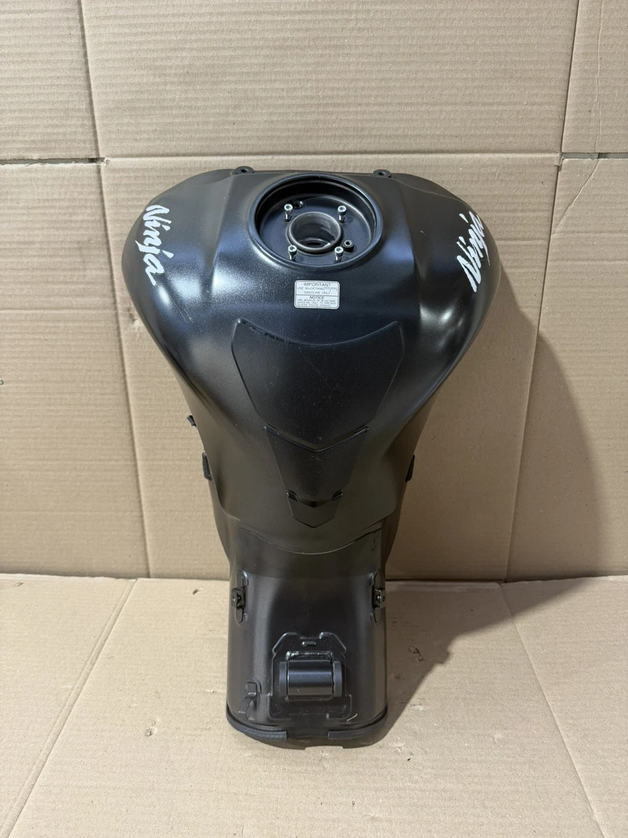 Gas Tanks for Kawasaki Ninja ZX10R for sale | eBay