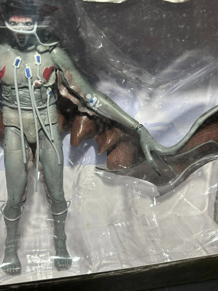 Figura Hombre-Murciélago Serie Arkham Knight DC Comics DCU (Batman) Sin usar, en caja sellada Foto 2 de 4