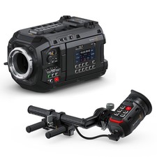 Blackmagic Design URSA Cine 17K 65 Cinema Camera con kit di montaggio EVF