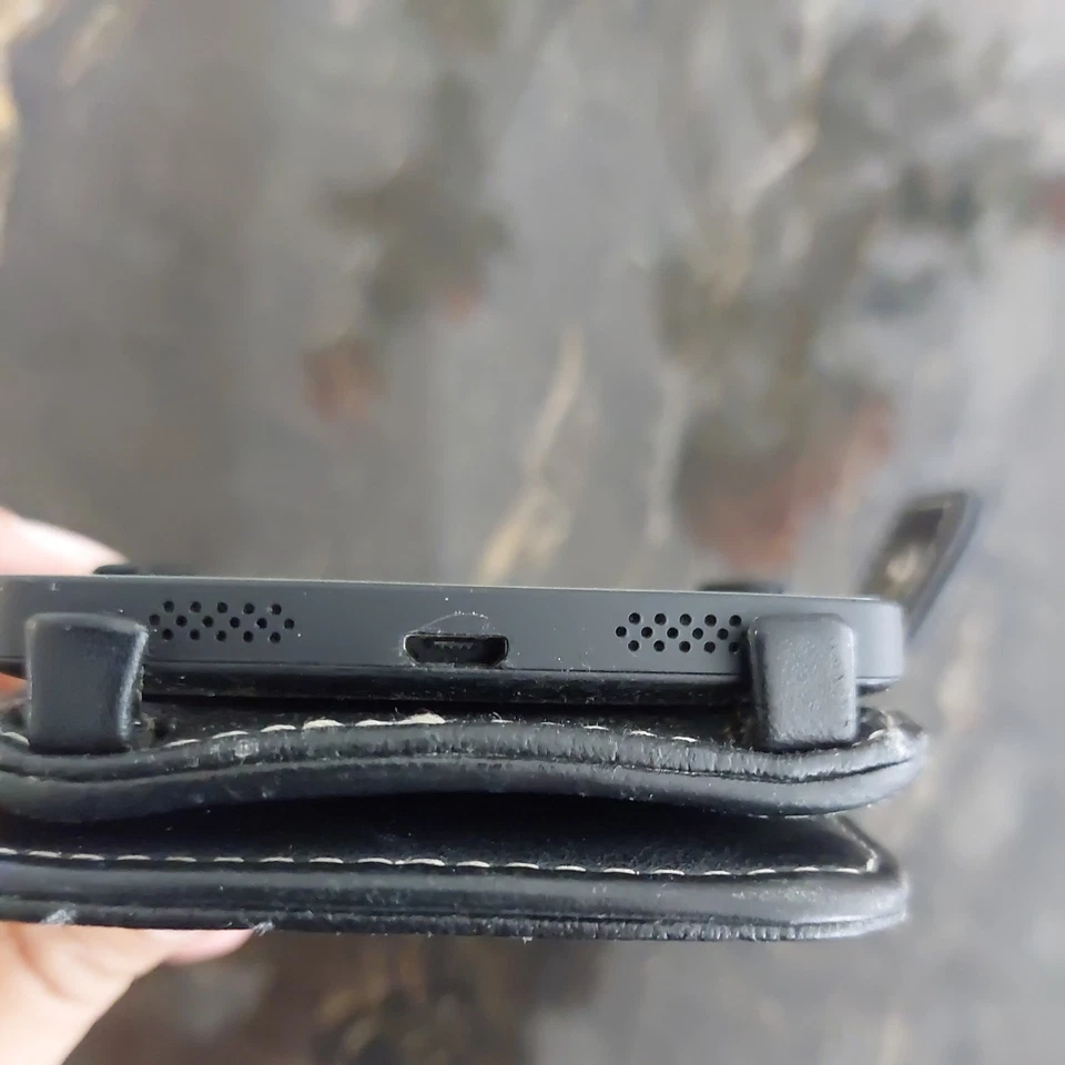 LG Google Nexus 5 32gb Smartphone - Image 4 of 4