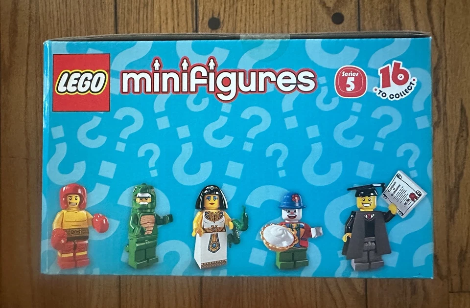 *NEW* LEGO 8805 Minifigure Series 5 SEALED Box of 60 Minifigs *RETIRED* - Image 4 of 4