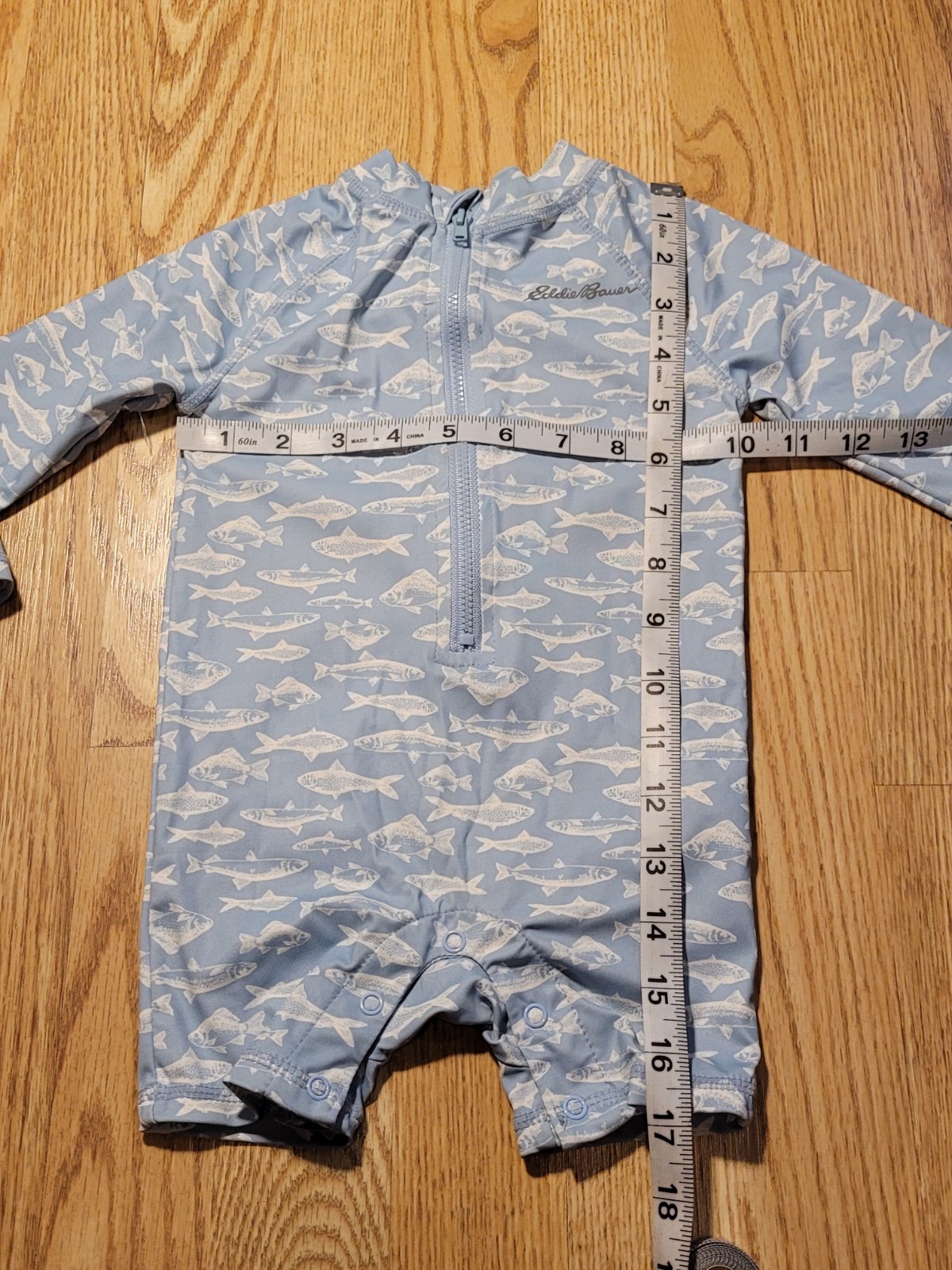 Eddie Bauer Swimsuit Bodysuit Boys Size: 18 Months CUTE Fish Rash Guard