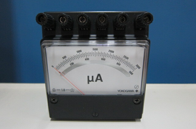 Yokogawa 2051 (205101) DC Ammeter,Miniature-size Portable,30/10