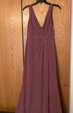 NWT Size 2 David s Bridal Bridesmaid Dress Chianti Ven Style, Long Pleated Tank