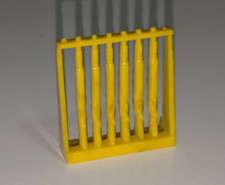 Marx Rifle Rack Guns of Navarone Playset Yellow Plastic Vintage 1970s Accessory