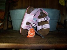 WONDER NATION GIRLS TODDLER HEART BUCKLE PINK SANDALS SHOES SIZE 6 ADJUSTABLE NE