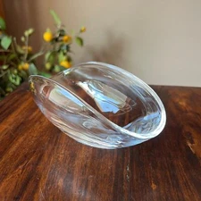 Steuben Art Glass Oval Folded Bowl Display Interior Designer Decor Clear