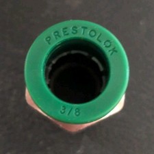 Parker W68PLP-6-4 Prestolok 3/8" x 1/4" NPTF Male Connector 10-Pack NOS