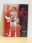 Topps Signature Class 2025-26 Lachlan Olbrich Rookie Class Red /25 - Bulls