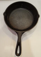 Lodge 8 Inch Cast Iron Skillet Small Pre-Seasoned Skillet for Stovetop, Oven...