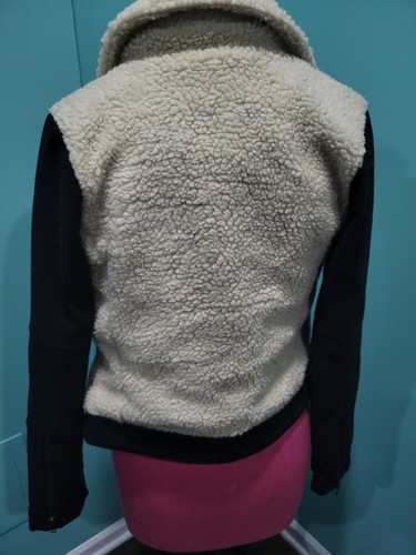 jacket Size Small Women Faux Fur Shearling Jacket Leather Delia's - Picture 6 of 7