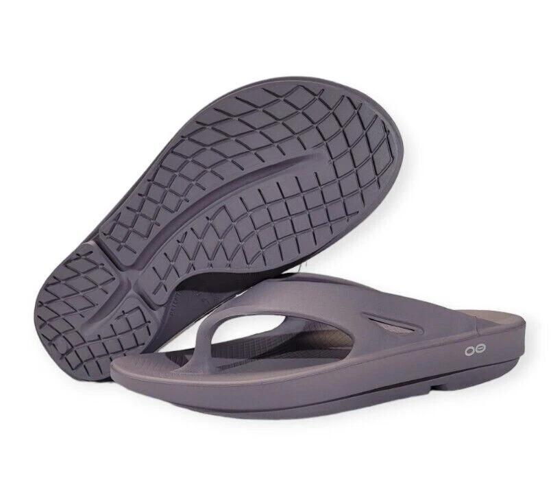 Recovery flip sale flops oofos
