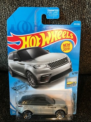 hot wheels range rover evoque