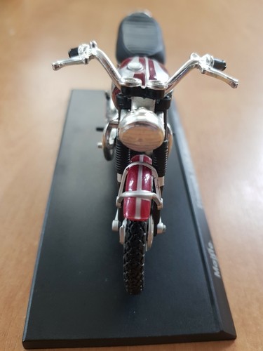 Motorrad Modell Collection 1:18 Ducati BMW Kawasaki Yamaha Triumph Honda ..... - Picture 53 of 213