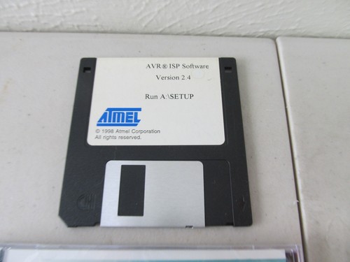 Atmel STK200 Starter Kiet AT89/90 Series Flash Microcontrollers New Open Box - Picture 8 of 10