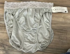 Vintage New Myonne Panties Nylon Light Green Lace Panties Size 7 Hi Cut