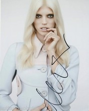 Devon Windsor Autographed Signed 8x10 Photo COA 