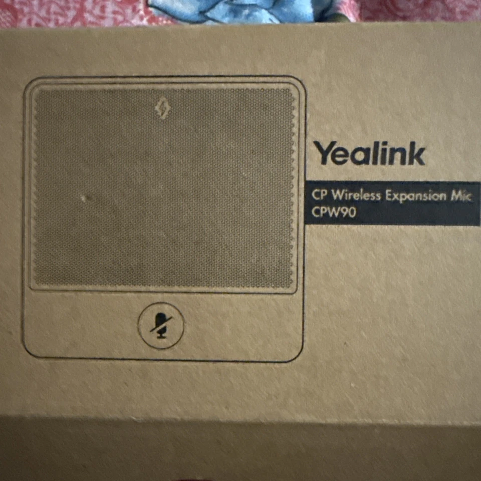 Yealink CPW90 Wireless Microphone with DD10 DECT Dongle CPW90+DD10  - Image 2 of 4