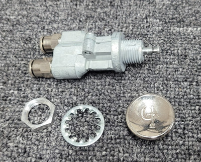 GT Development Height/Lumbar Control Seat air Valve, End Ported, Removeable Horn