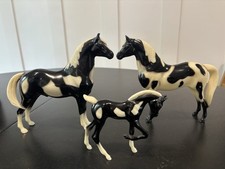 Hartland Black White Tobiano Pinto Horse Lot of 3 Family Stallion Mare Foal