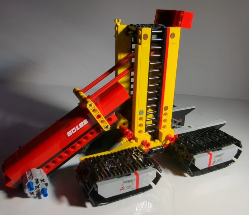 LEGO CITY Excavator only (60188) Mining Experts Site- For Parts Incomplete - Image 3 of 4