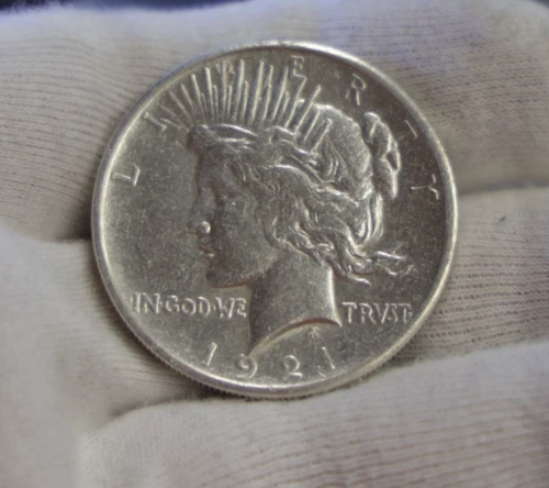 1921 US Peace Silver Dollar $1Nice AU High-Relief