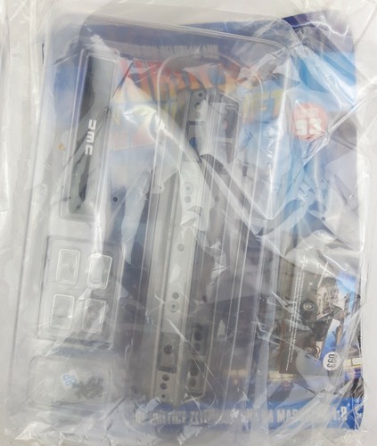 DeLorean z Powrotu do przyszłości 1:8 Eaglemoss div. Wydania do wyboru 1-159 - Zdjęcie 99 z 165