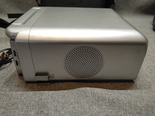 RARE Vintage Audiovox VBP2000 Portable VHS 5" LCD Screen w/ Power Adapter - Picture 13 of 17
