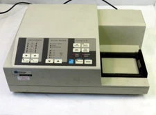 MOLECULAR Devices Vmax Kinetic Microplate Reader, FOR PARTS/ REPAIR