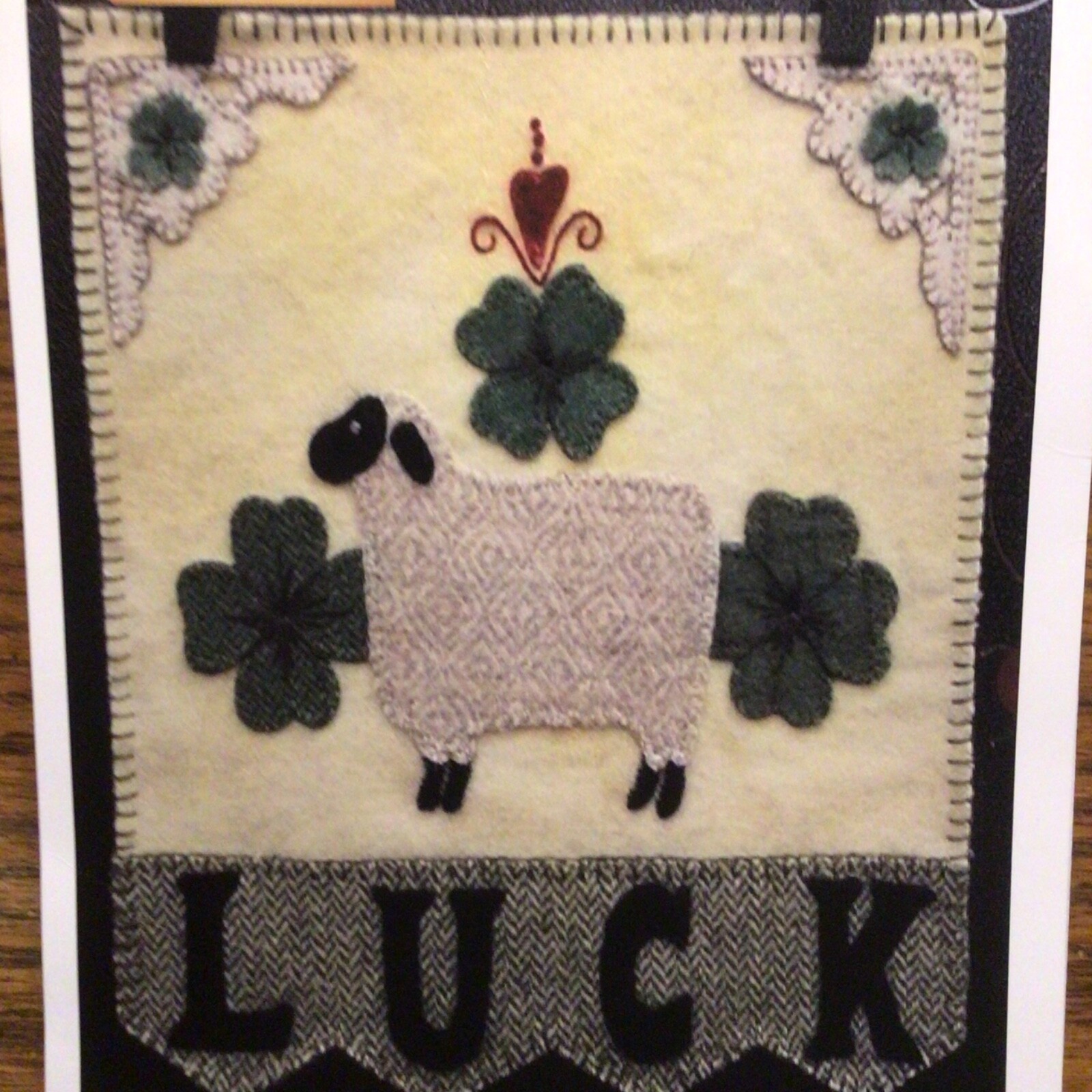PATTERN Wool Felt Sheep & Shamrocks Irish LUCK March Banner NEW Sew Cherished