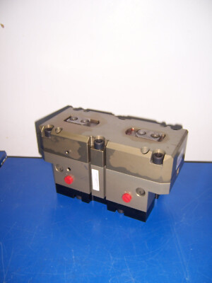 13662 Destaco RTH-7M parallel grip 2 jaw 