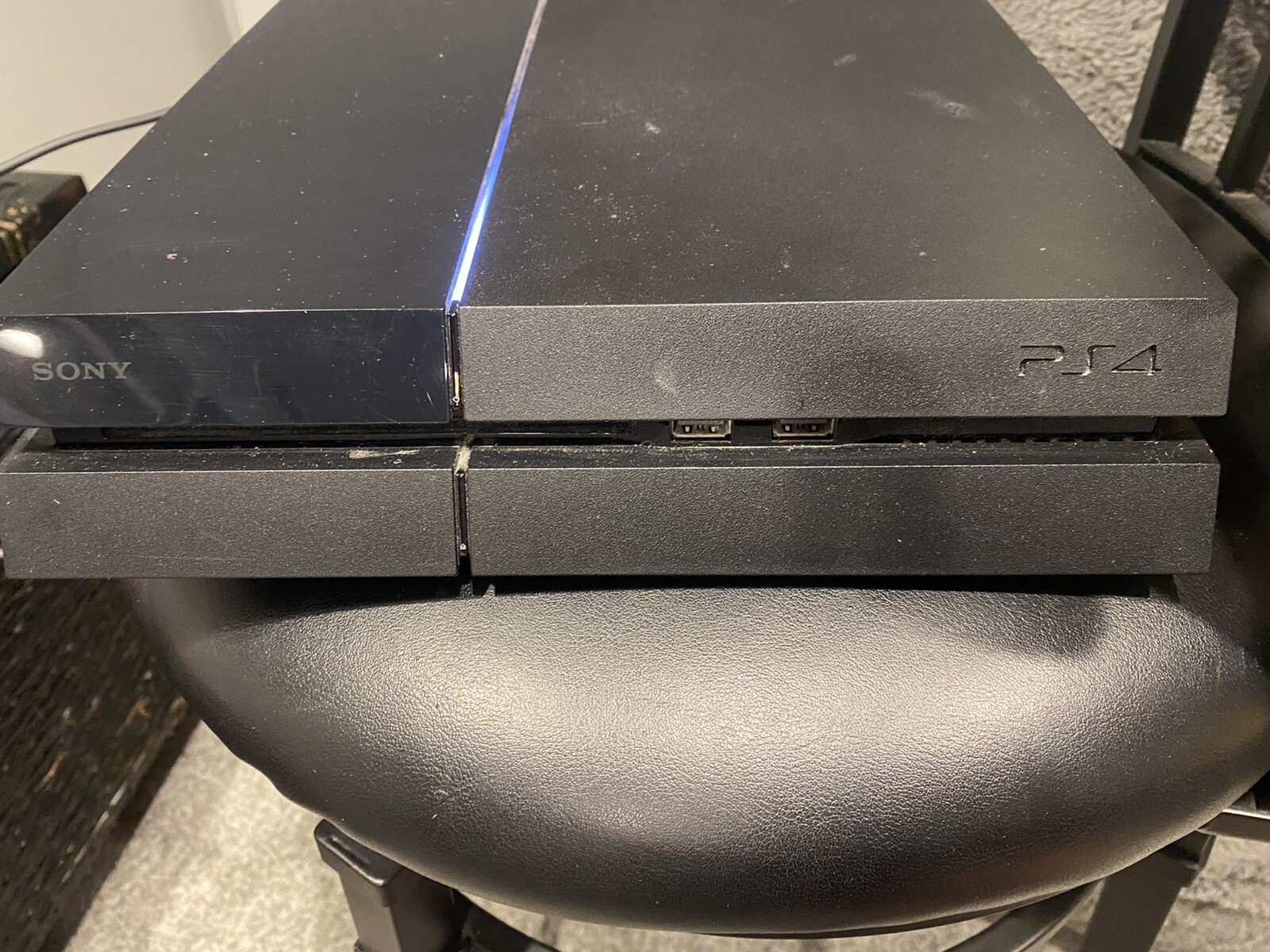 Sony Playstation 4 Cuh 1001a 500 Gb Gaming Console Black For Sale Online Ebay