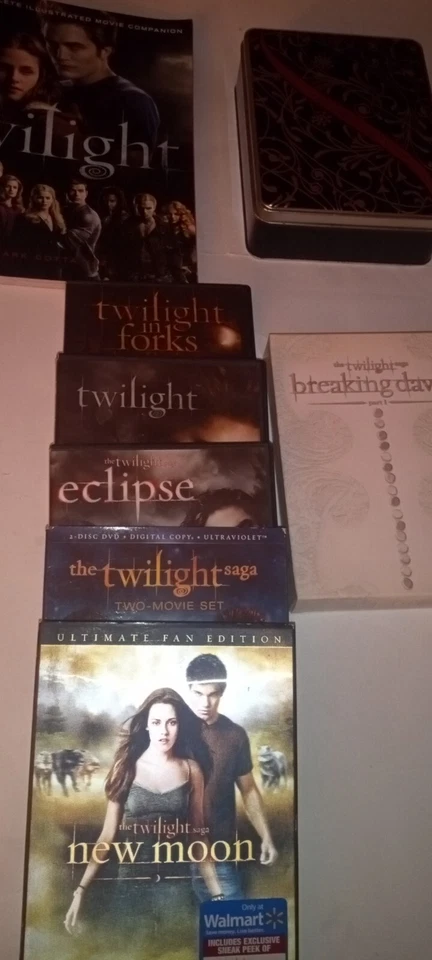 Сумеречная сага серии лот из 5 DVD/книга/памятные журналы/один бесплатный DVD - Изображение 2 из 4