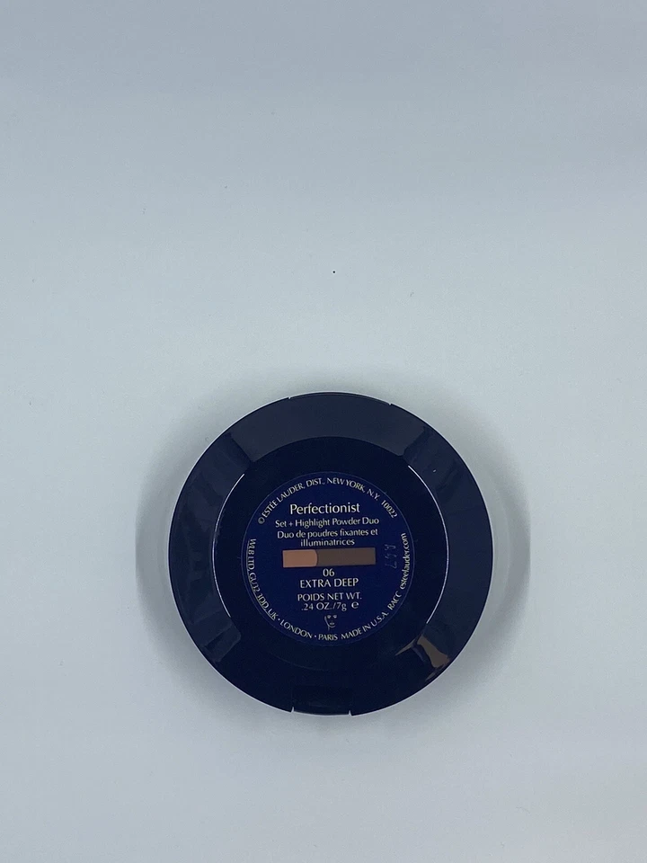 Estee Lauder Perfectionist Set + Highlighter Powder Set ( Deep ) - Image 3 of 3