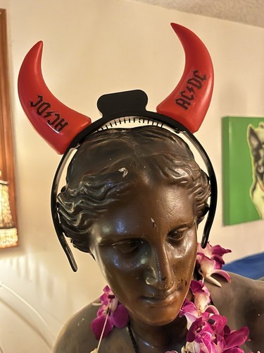 Original AC/DC Devil Horns - Picture 2 of 3