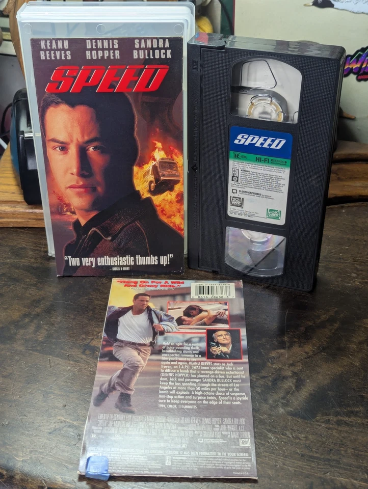 SPEED (1994) Former Rental VHS (R) Clamshell Keanu Reeves/Sandra Bullock WORKS! - Image 2 of 4