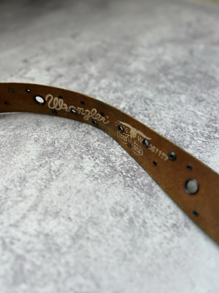 Vintage Wrangler Cuero Marrón Ojal Cinturón Tachonado Vaquero Envejecido - Imagen 4 de 4