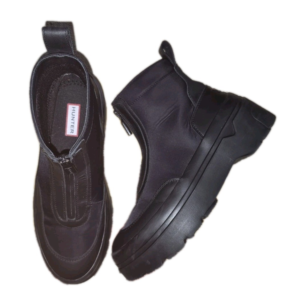 Hunter Explorer US Women's Black Leather Platform Ankle Zip Boot