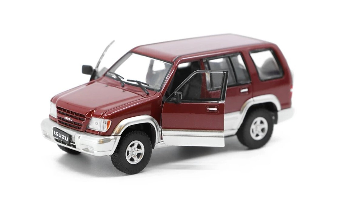 Isuzu Bighorn ミニカー 1/43 ハイストーリー 1/43 いすゞ ビッグホーン (1993) カスタマイズ