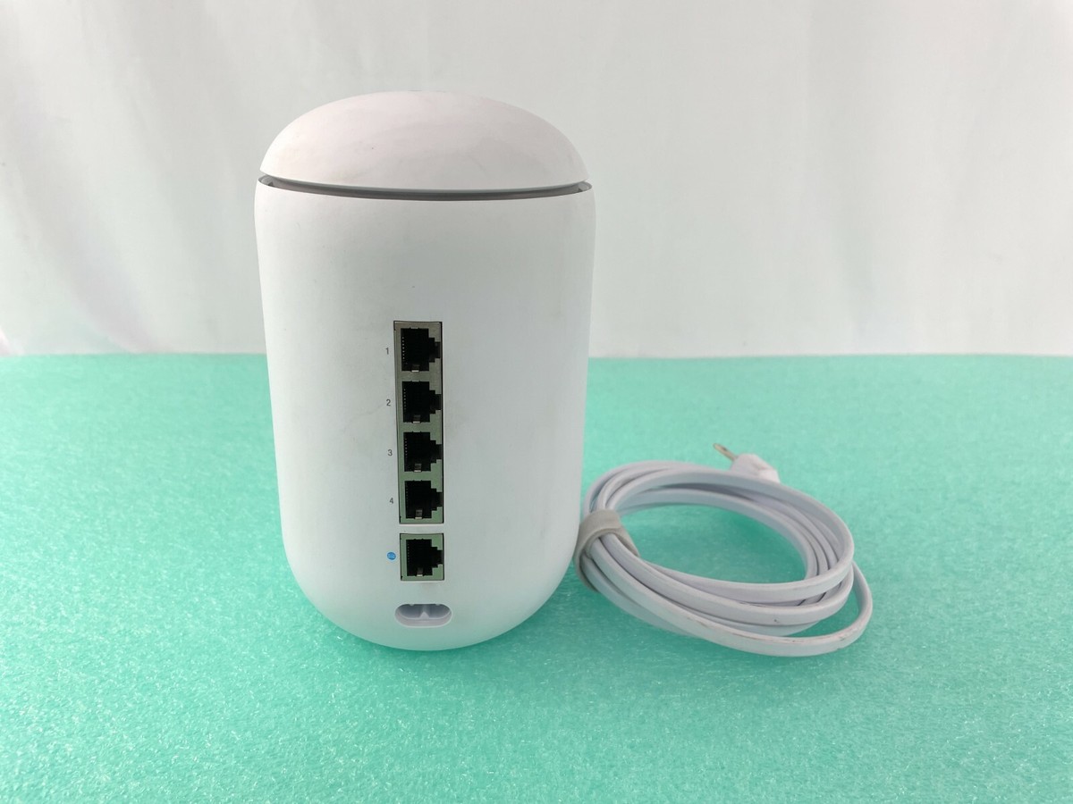 Ubiquiti Networks UniFi Dream Machine 5 Port Wireless Router UDM