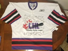 Rare 2005 CHL autographed top prospects hockey jersey 