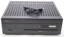Niles ZR-4630 MultiZone 4-Source 6-Room Audio Receiver Amplifier Powers On Read