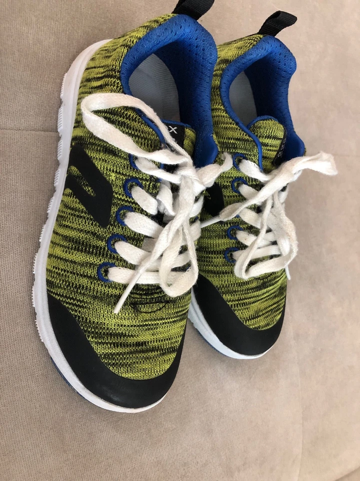 Zapatillas deportivas Geox para niños talla 10,5 verde claro deportivo Foto 3 de 4