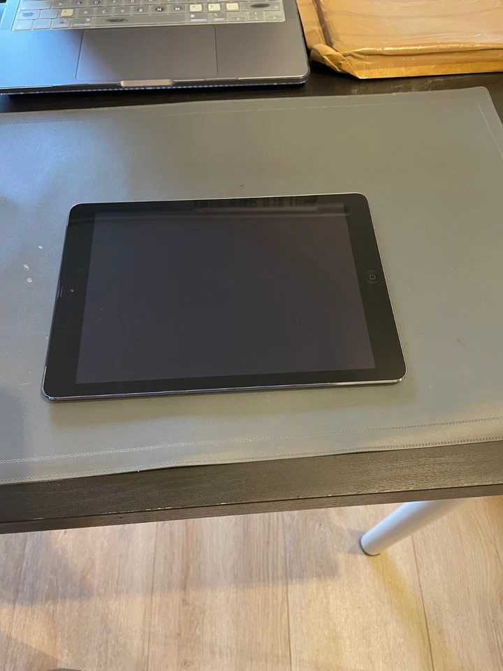 Apple iPad Air 64 · 64GB · Wi-Fi, Foto 3 von 5
