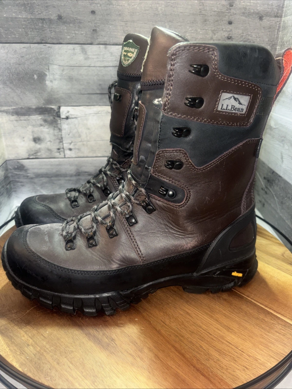 LL Bean Maine Wardens Field Boots Size 9.5 Wide Primaloft Gortex Vibram (C3)
Opens in a new window o