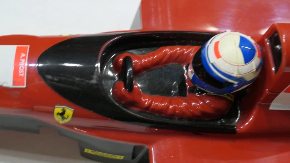 Tamiya-Formel 1- F101 F1 RC car Ferrari 643 cpl. ausgebaut - Bild 3 von 4