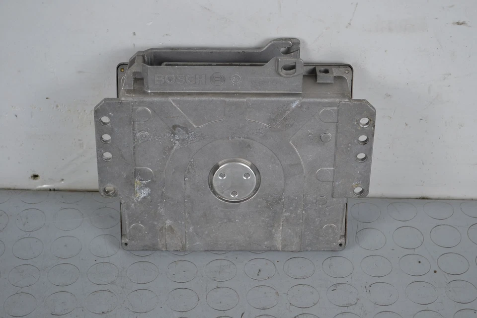 77220- Centralina ECU Peugeot 106 I dal 1991 al 1996 Cod 9617150080 Cod Motore - Immagine 2 di 4