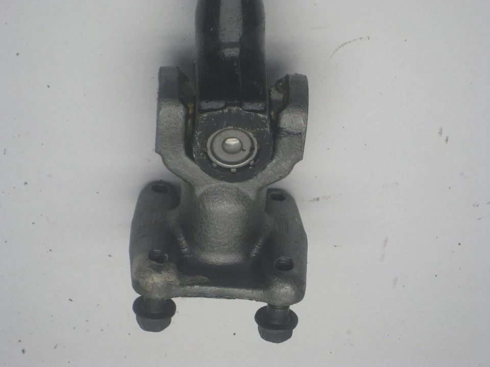1982 SUZUKI GS650E GS E 650 PROPELLER DRIVE SHAFT YOKE U-JOINT OEM - Image 3 of 4