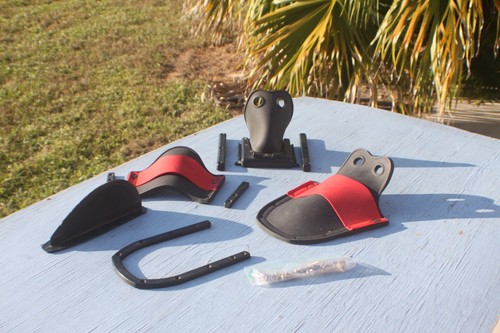 CUT & JUMP - WATER SKI BINDING - 1 SLALOM SKI -PARTS - USED