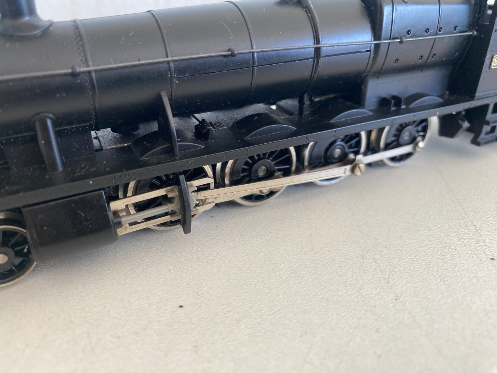 Picture 8 of 24